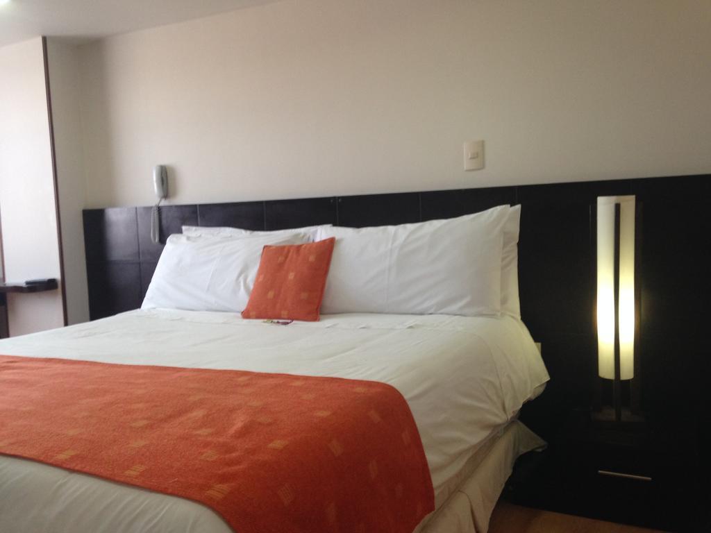 Hotel Plaza Muisca Тунха Экстерьер фото